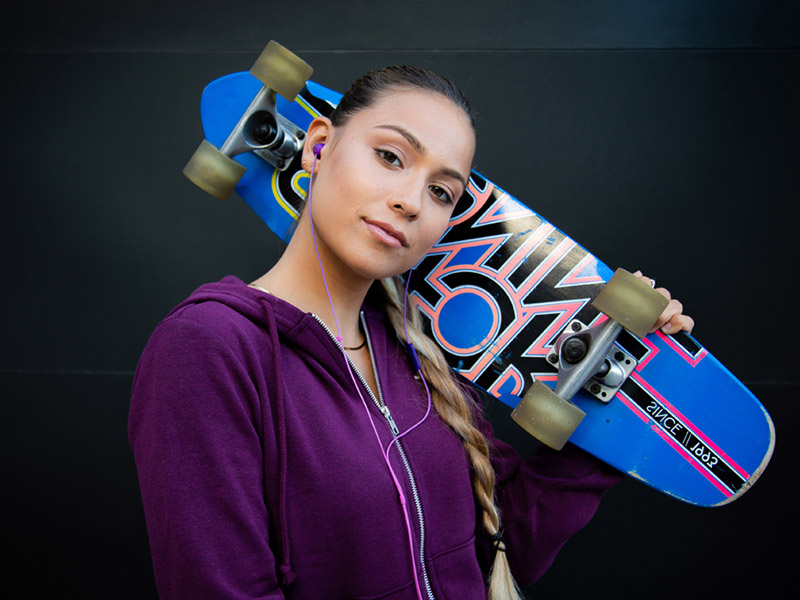 TCL SOCL200BT Headsets: Stylish and Brilliantly Designed