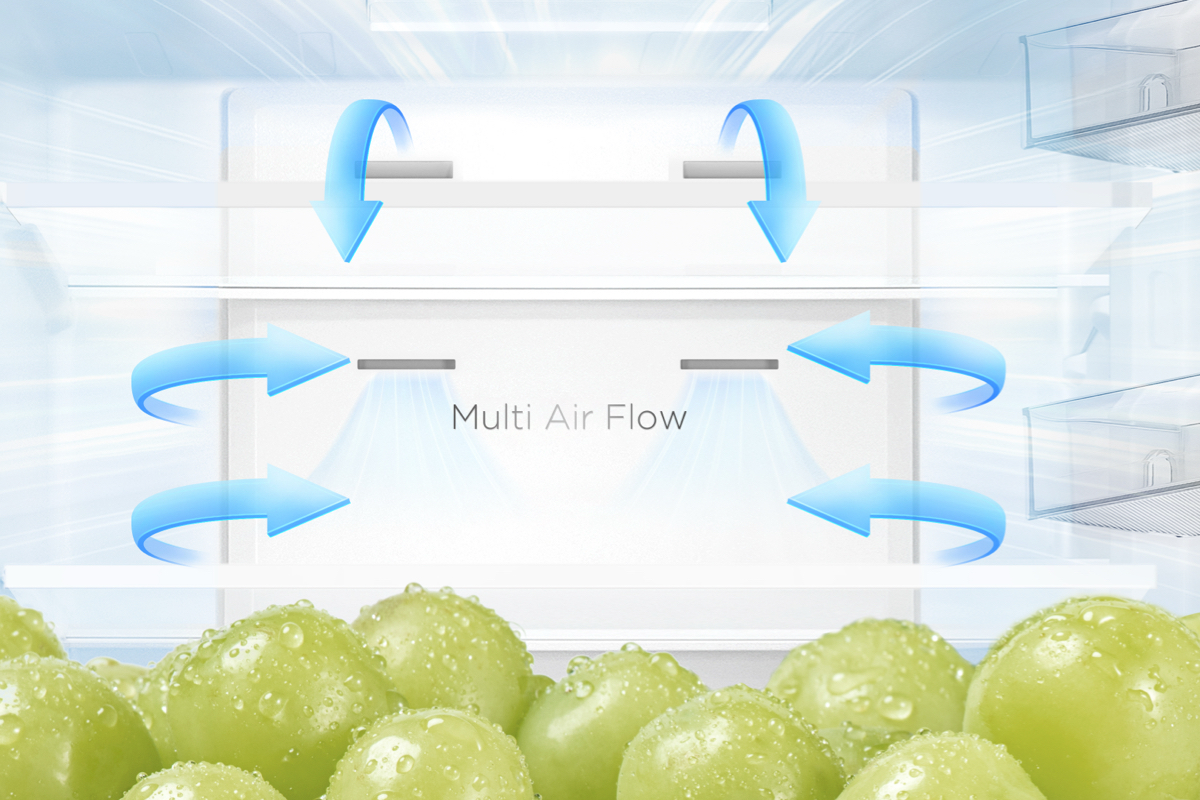 乐竟体育 Refrigerator P350BF Faster cooling with even air circulation