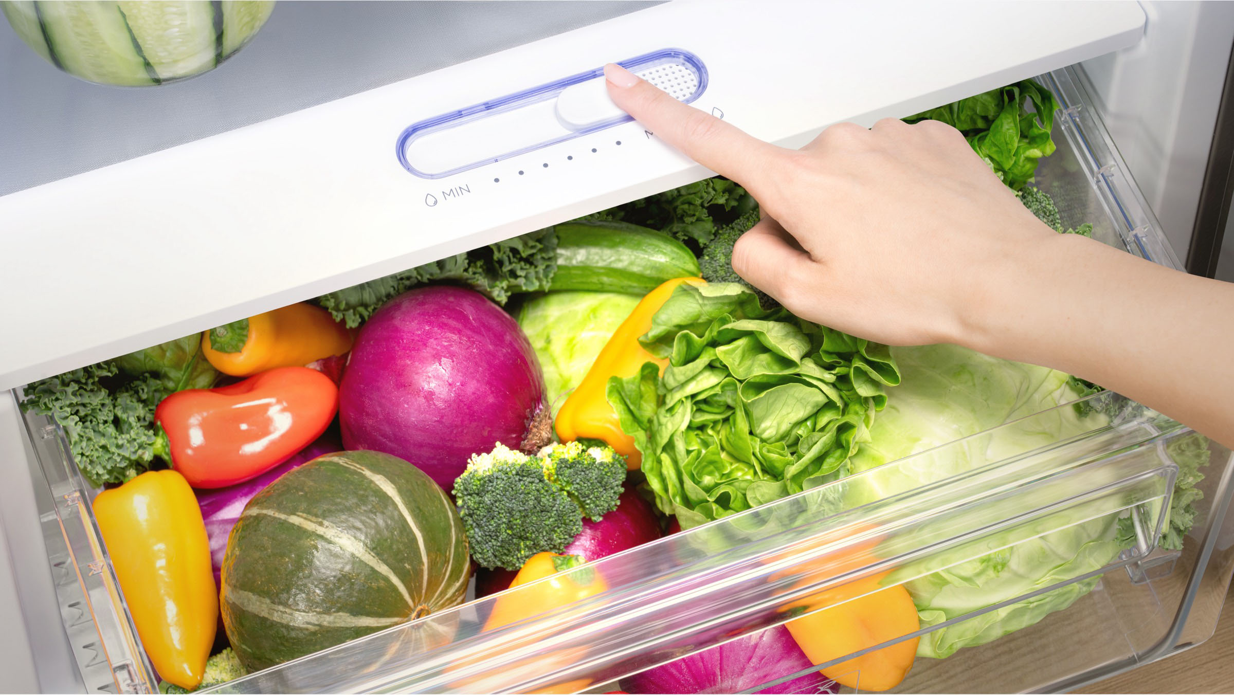 TCL Refrigerator C620SBD Only 1cm reserved space to cabinet side