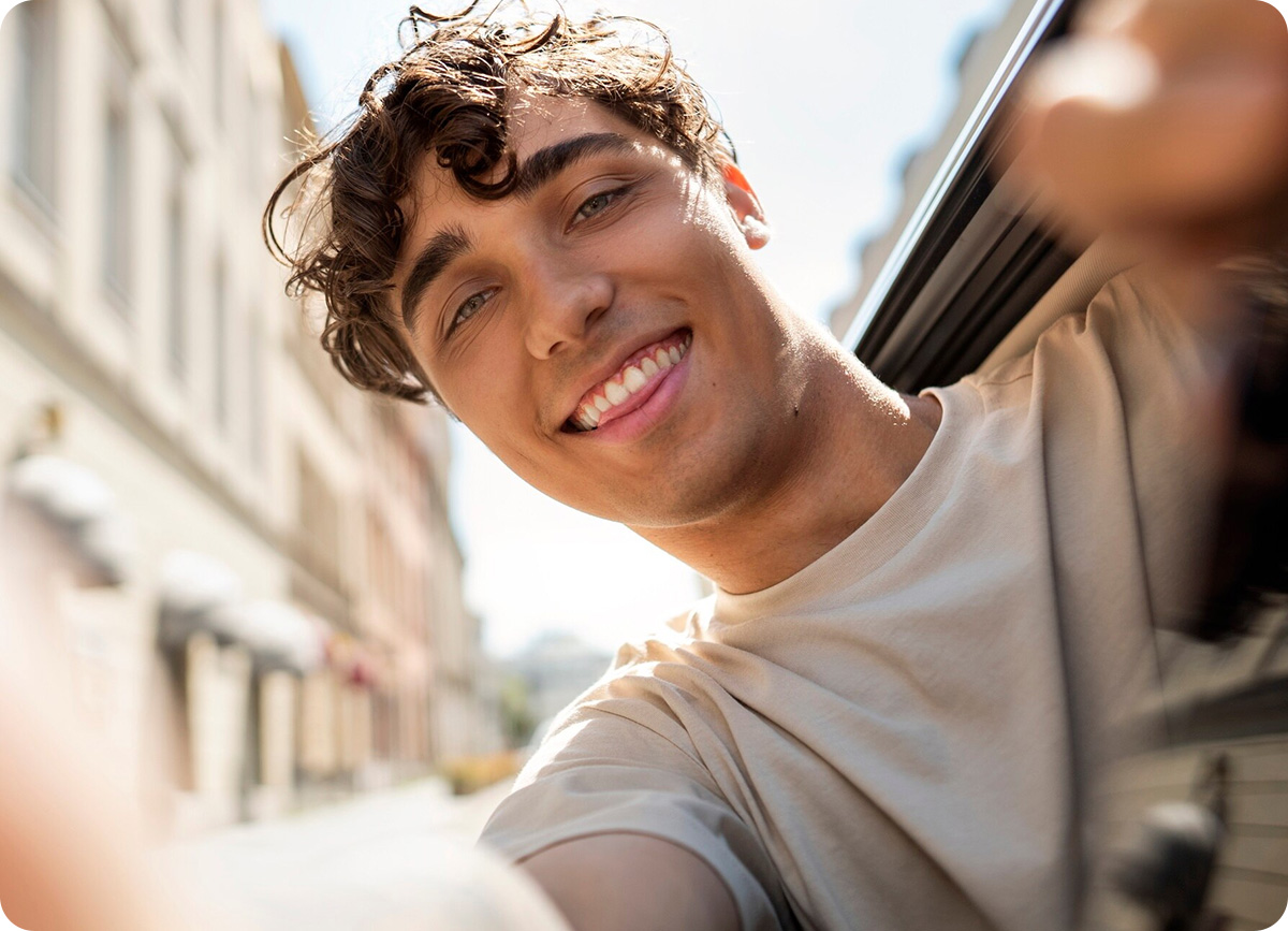 TCL 50 PRO 32MP Front camera